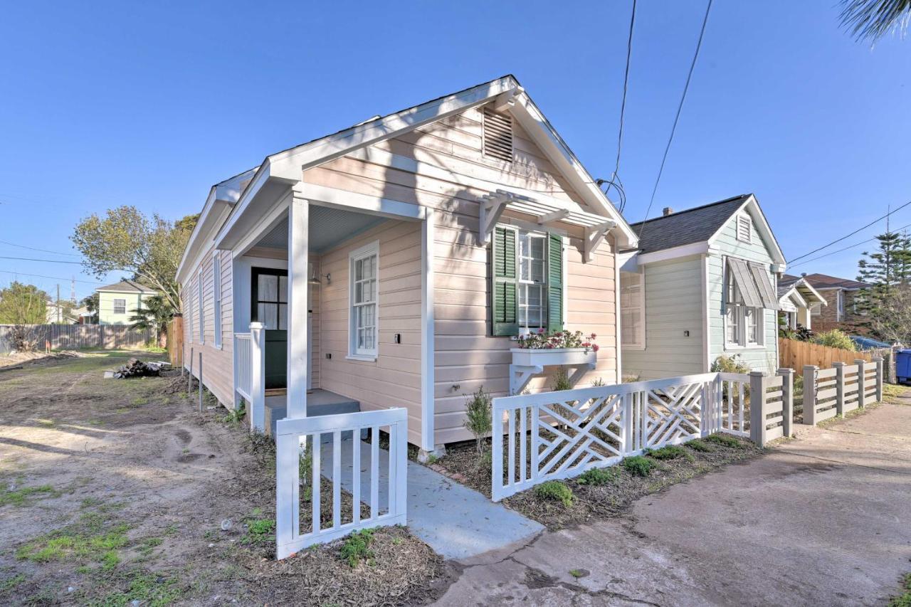 Bright Galveston Cottage Close To Beach And Strand Eksteriør bilde