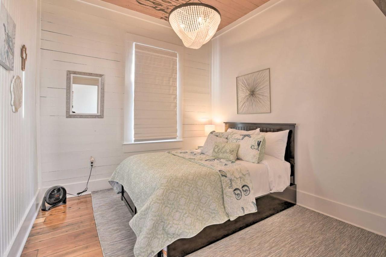Bright Galveston Cottage Close To Beach And Strand Eksteriør bilde